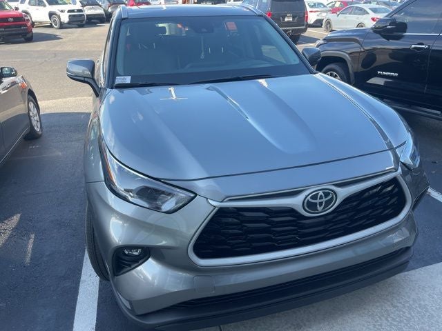 2026 Toyota Highlander Hybrid XLE