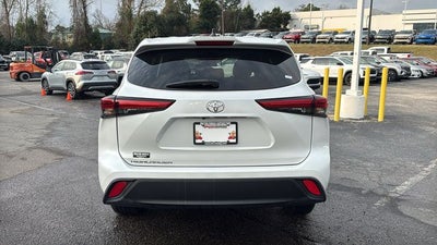 2023 Toyota Highlander Platinum