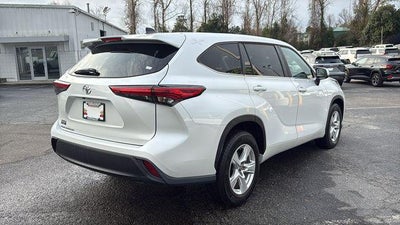 2023 Toyota Highlander Platinum