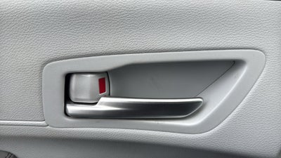 2025 Toyota Sienna XLE 8 Passenger
