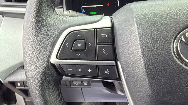 2025 Toyota Sienna XLE 8 Passenger