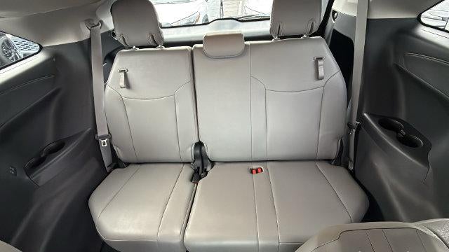 2025 Toyota Sienna XLE 8 Passenger