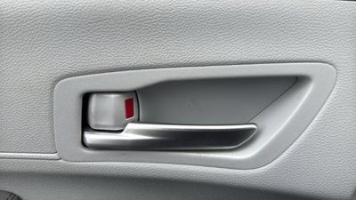 2025 Toyota Sienna XLE 8 Passenger