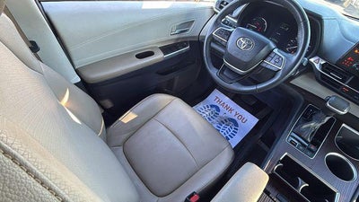 2023 Toyota Sienna XLE