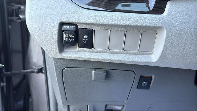 2018 Toyota Sienna XLE 8 Passenger