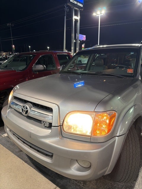 2005 Toyota Sequoia SR5 V8