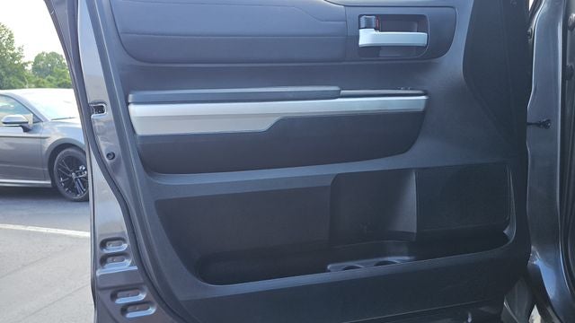 2017 Toyota Tundra Limited 5.7L V8