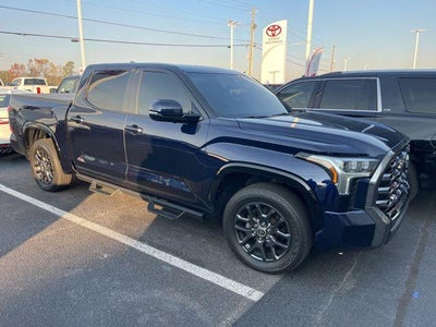 2023 Toyota Tundra Platinum