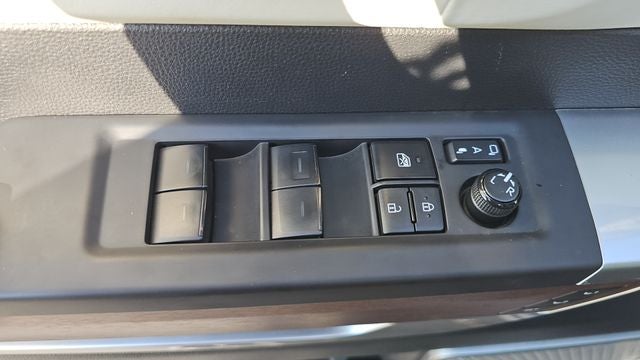 2023 Toyota Tundra Hybrid Capstone