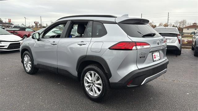 2024 Toyota Corolla Cross LE