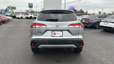 2024 Toyota Corolla Cross LE