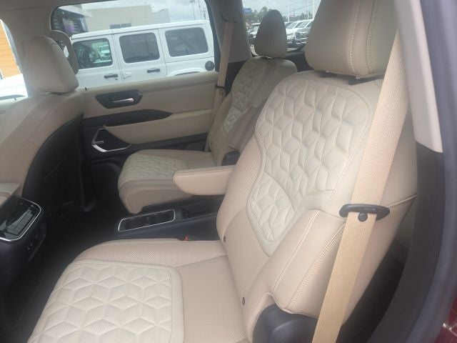 2025 Nissan Armada Platinum 2WD