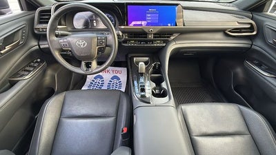 2025 Toyota Crown Signia XLE