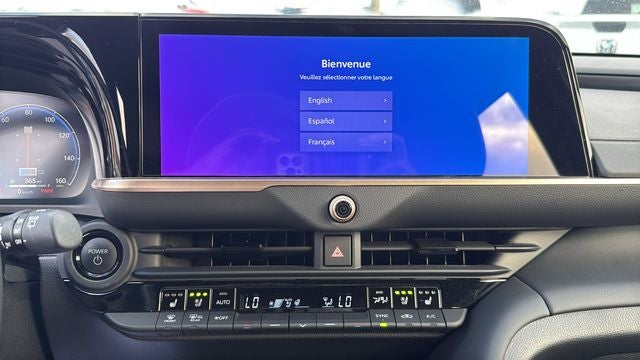 2025 Toyota Crown Signia XLE