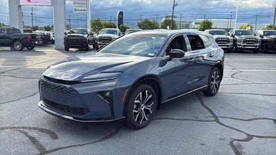 2025 Toyota Crown Signia XLE