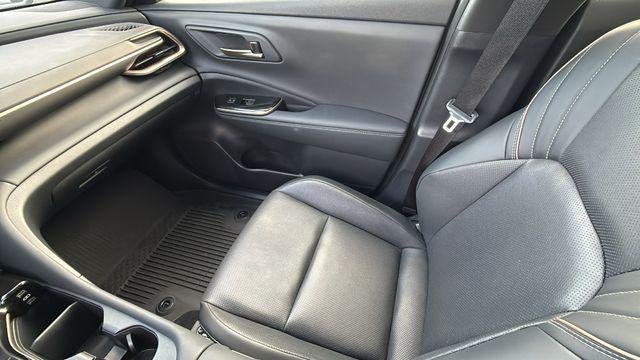 2025 Toyota Crown Signia XLE