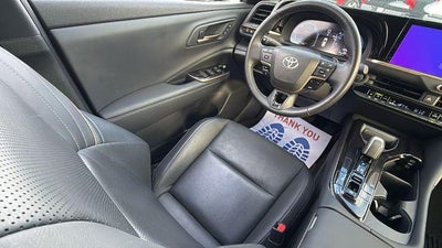 2025 Toyota Crown Signia XLE