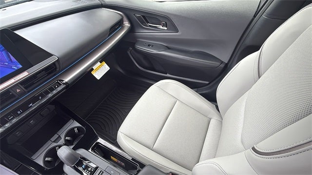 2025 Toyota Prius XLE