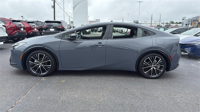 2025 Toyota Prius XLE