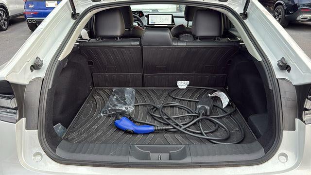 2025 Toyota Prius Plug-In Hybrid XSE