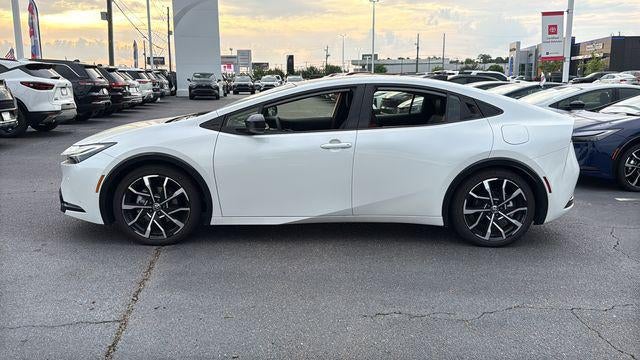 2025 Toyota Prius Plug-In Hybrid XSE