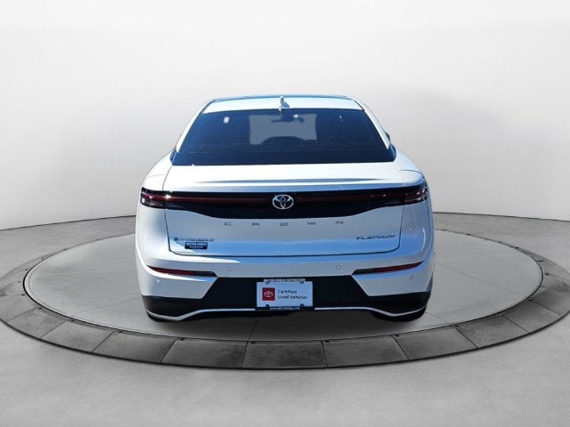 2024 Toyota Crown Platinum