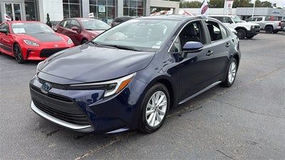 2025 Toyota Corolla Hybrid XLE