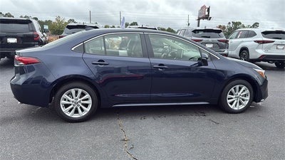 2025 Toyota Corolla Hybrid XLE