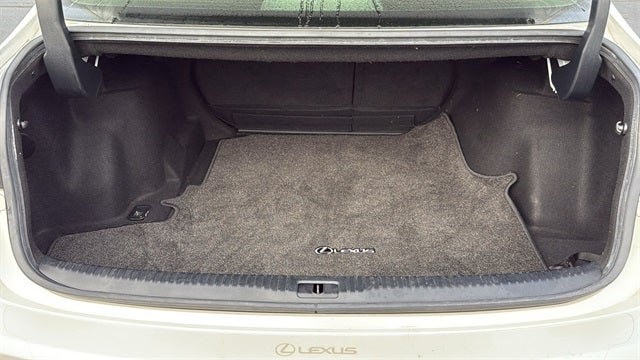 2016 Lexus IS 200t 200t