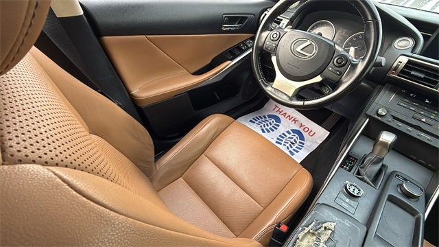 2016 Lexus IS 200t 200t