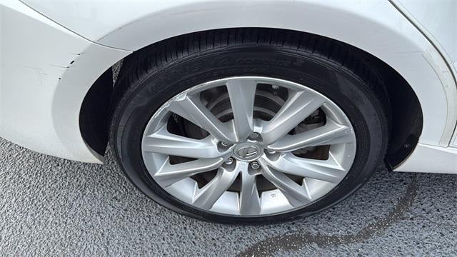 2016 Lexus IS 200t 200t