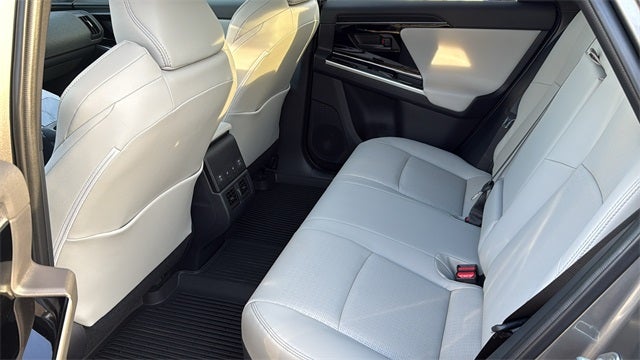 2025 Toyota bZ4X Limited