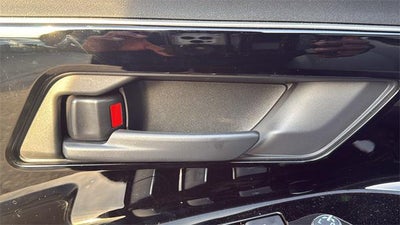 2025 Toyota bZ4X Limited