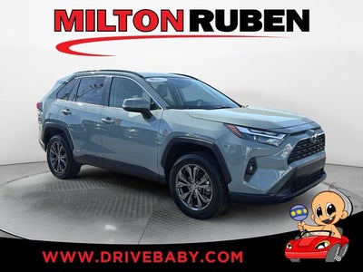 2022 Toyota RAV4 Hybrid XLE Premium