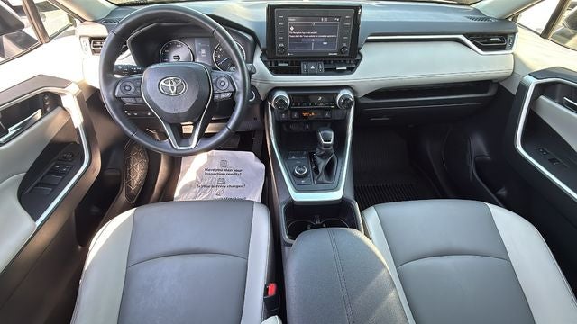 2022 Toyota RAV4 Hybrid XLE Premium