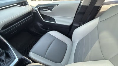 2022 Toyota RAV4 Hybrid XLE Premium