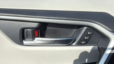 2022 Toyota RAV4 Hybrid XLE Premium