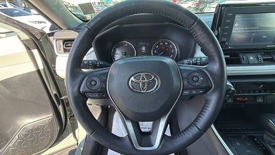2022 Toyota RAV4 Hybrid XLE Premium