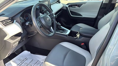 2022 Toyota RAV4 Hybrid XLE Premium