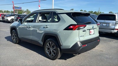 2022 Toyota RAV4 Hybrid XLE Premium