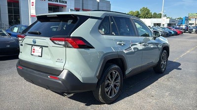 2022 Toyota RAV4 Hybrid XLE Premium