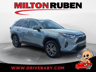 2022 Toyota RAV4 Hybrid XLE Premium