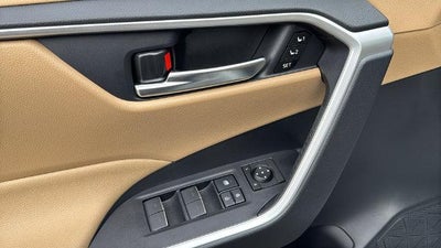 2023 Toyota RAV4 Hybrid XLE Premium
