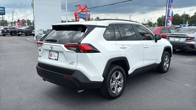 2025 Toyota RAV4 Hybrid LE