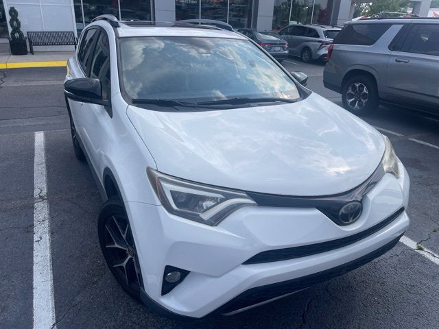 2018 Toyota RAV4 SE