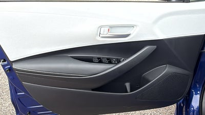 2025 Toyota Corolla Hatchback SE