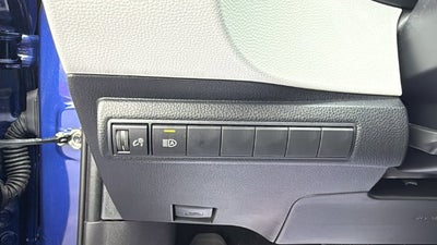 2025 Toyota Corolla Hatchback SE