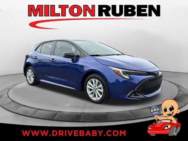 2025 Toyota Corolla Hatchback SE