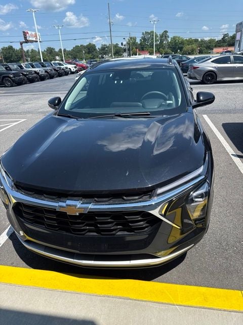 2025 Chevrolet Trax FWD LT