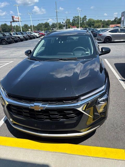 2025 Chevrolet Trax FWD LT